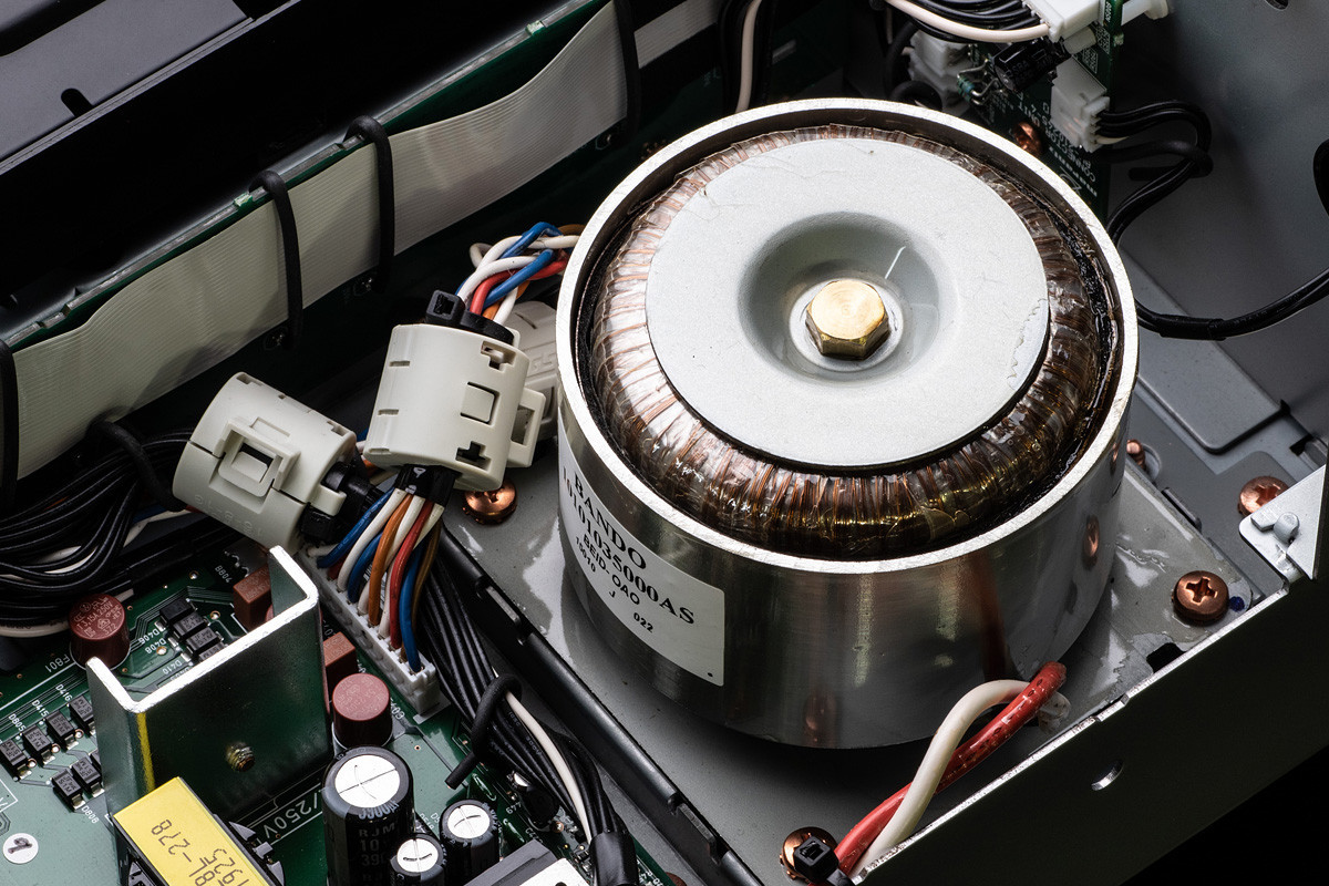 Marantz SACD 30n Silver/Gold - odtwarzacz płyt CD/SACD z funkcjami sieciowymi