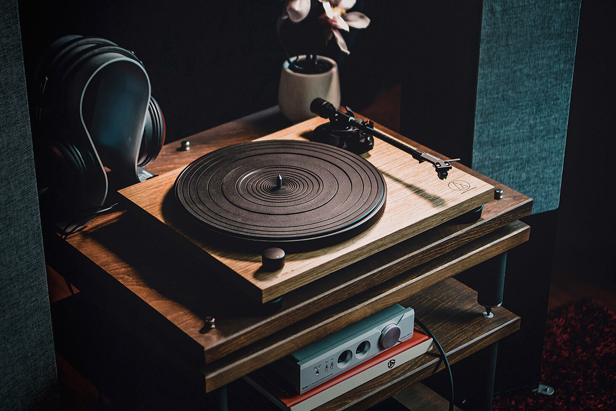 Audio-Technica AT-LPW40WN - gramofon analogowy