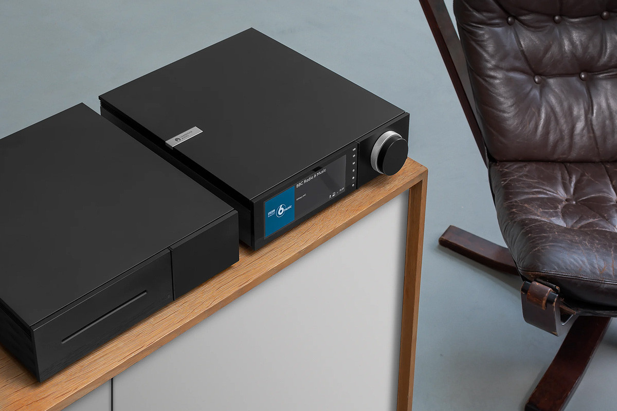 Cambridge Audio EVO 150 - system audio typu "all-in-one"