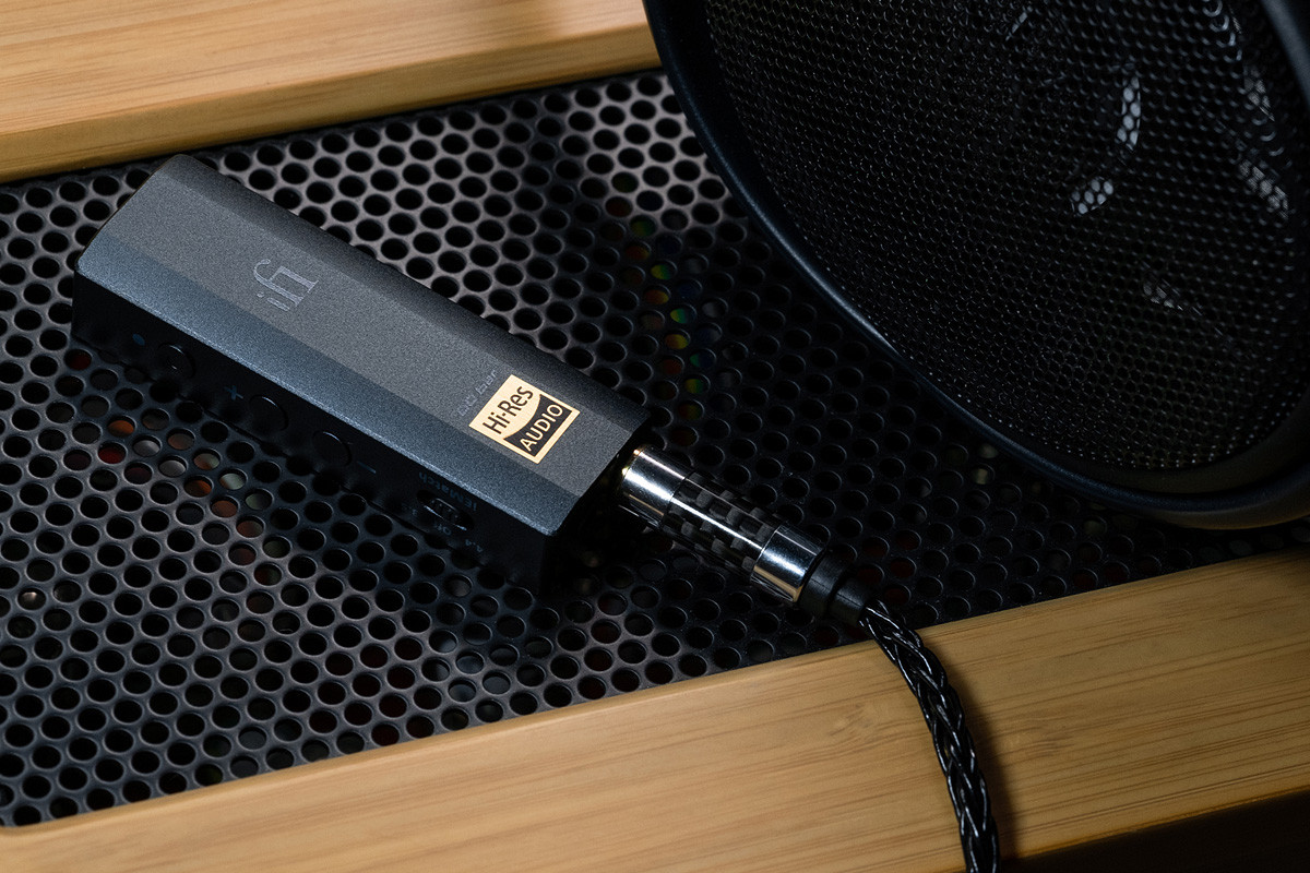 iFi audio GO bar - wzmacniacz słuchawkowy z przetwornikiem DAC