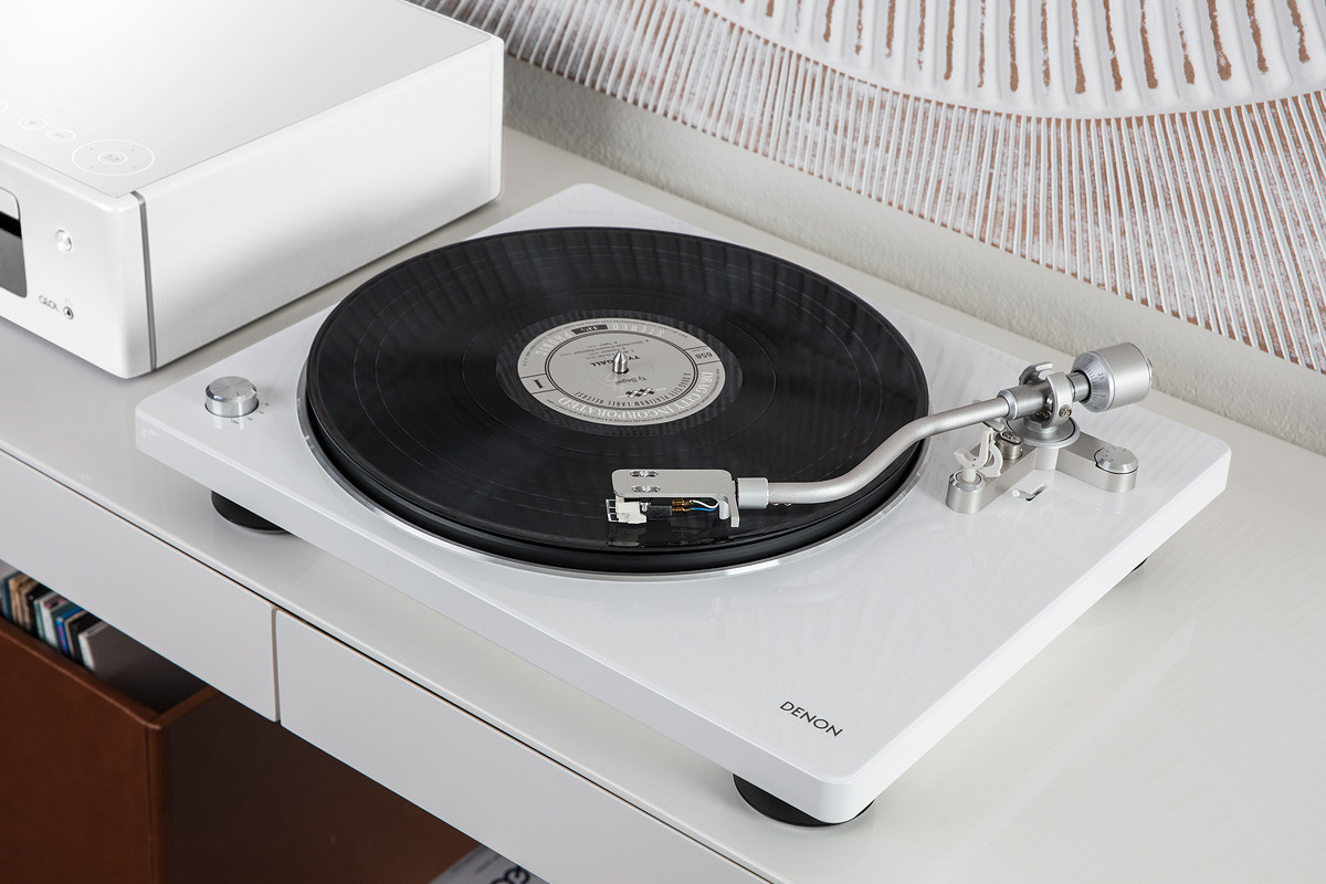 Denon DP-400 White - gramofon analogowy