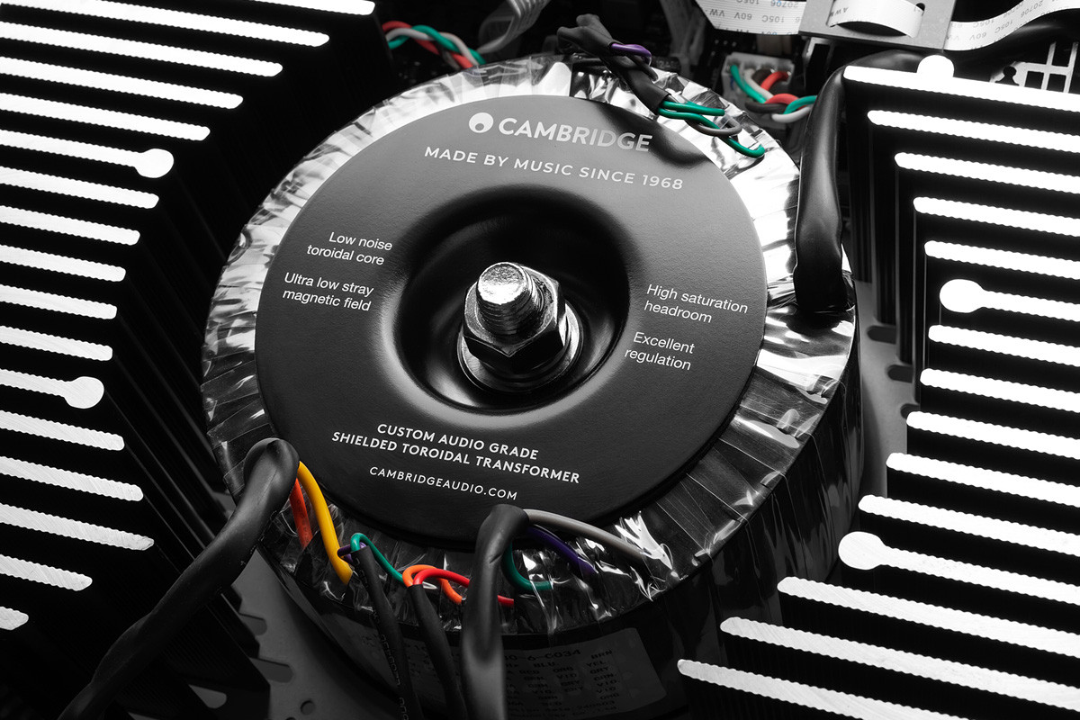 Cambridge Audio EXA100 - wzmacniacz stereo