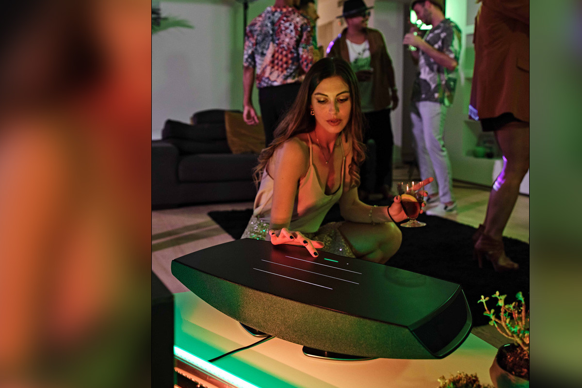 Sonus Faber Omnia Graphite - system audio typu "all-in-one"