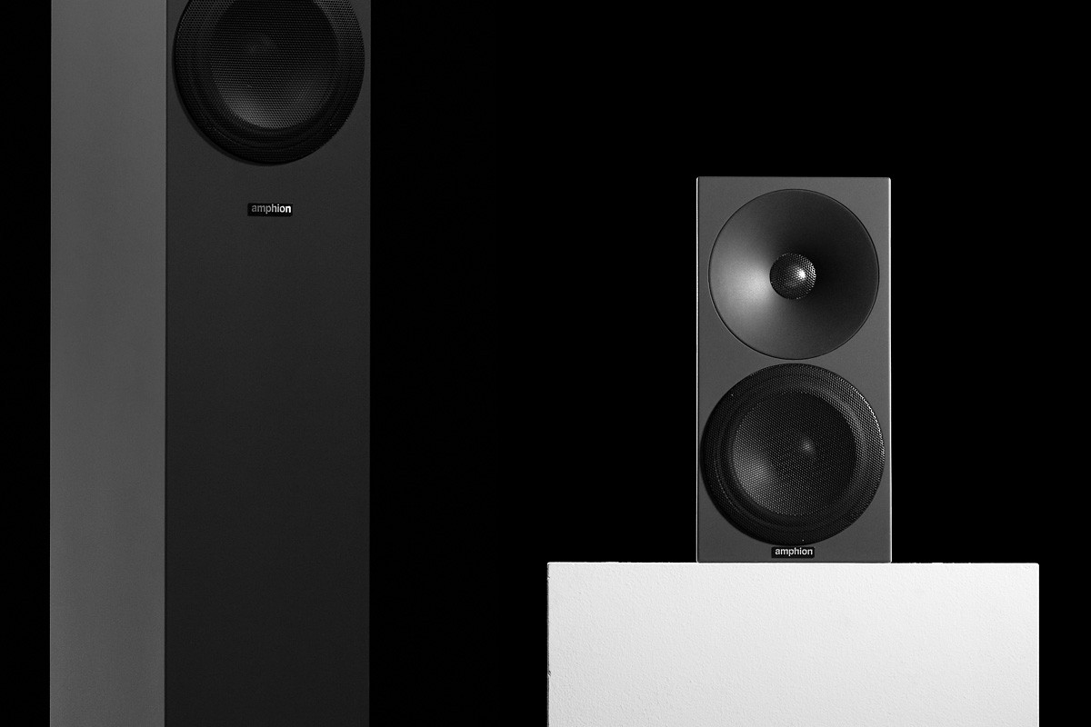 Amphion Helium 410 Black - kolumny podstawkowe