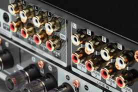 Marantz MODEL M4 - strefowy odtwarzacz z wbudowanym wzmacniaczem