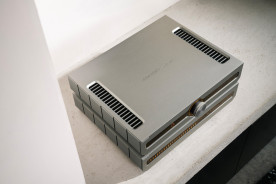 Roksan Caspian 4G Integrated Silver - wzmacniacz stereo