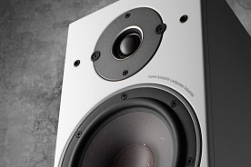 Dali Oberon 3 White - kolumny podstawkowe