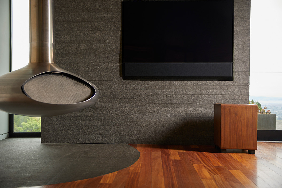 REL Classic 98 - subwoofer aktywny