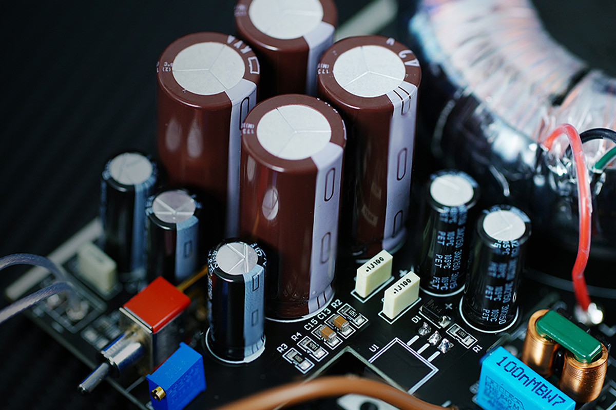 FiiO PL50 - zasilacz liniowy