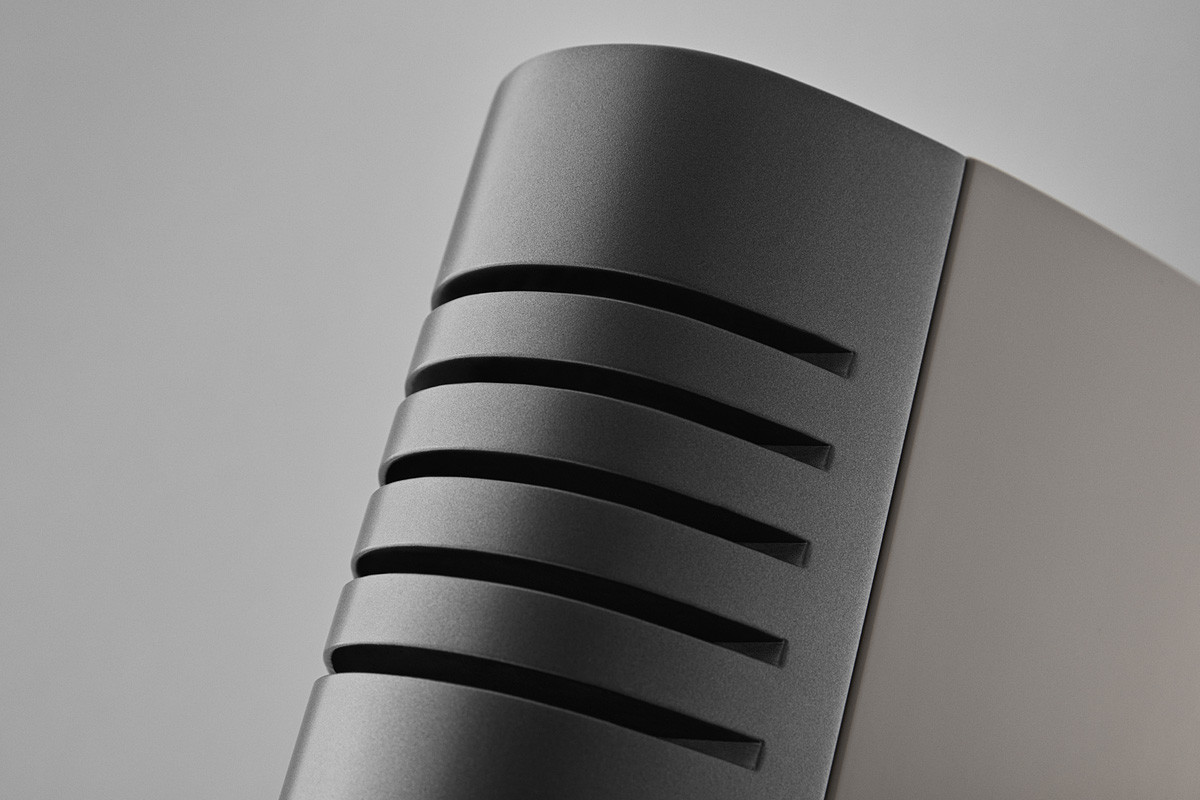 Audiovector R6 Avantgarde Black Piano - kolumny podłogowe