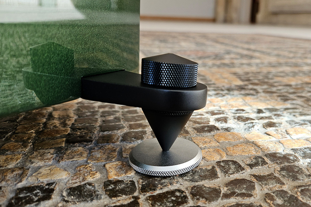 Acoustic Energy Corinium Matte Black - kolumny podłogowe