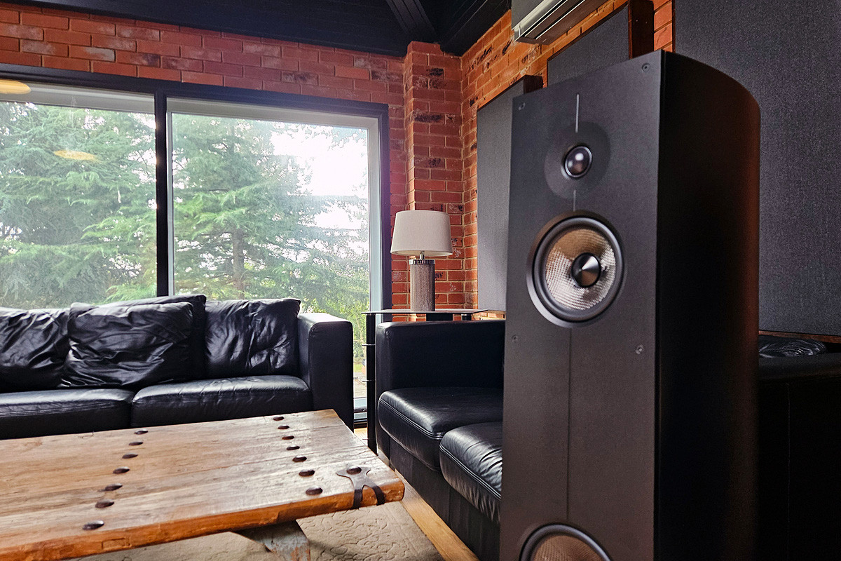 Acoustic Energy Corinium British Racing Green - kolumny podłogowe