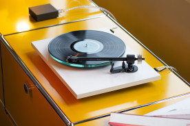Pro-Ject T2 W Walnut - gramofon analogowy