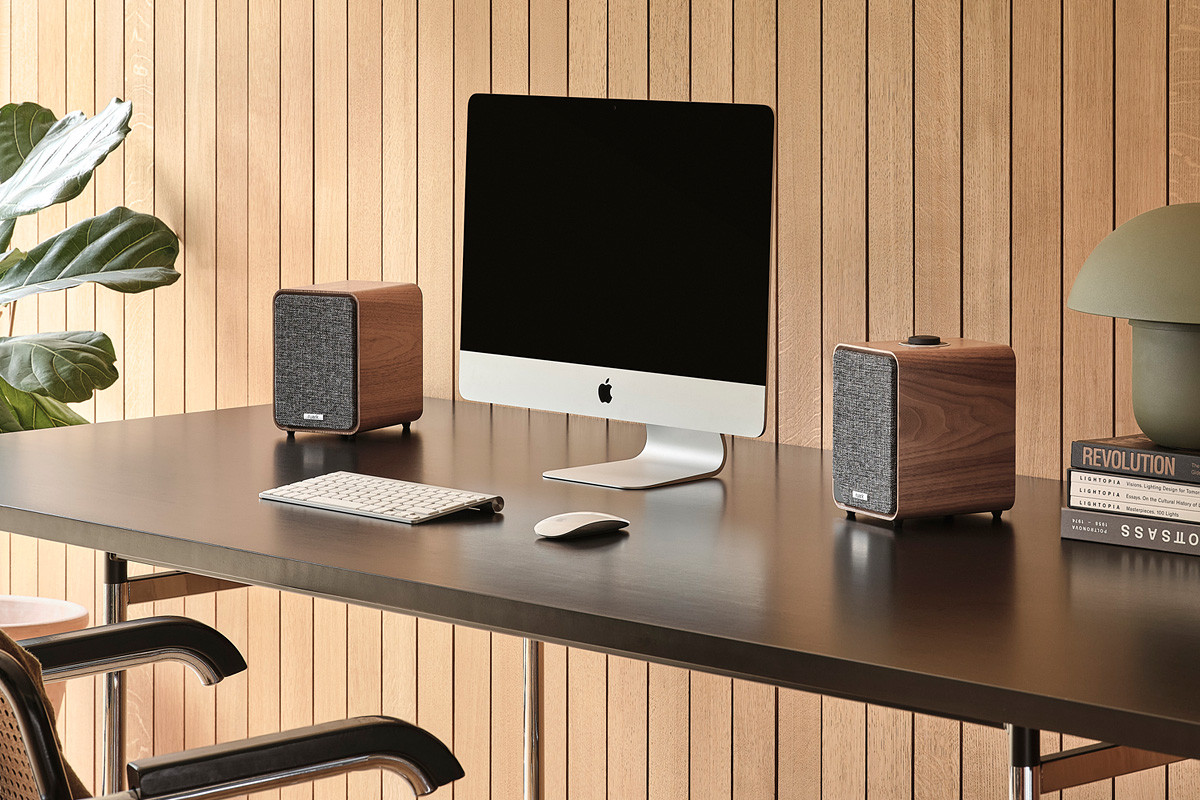 Ruark Audio MR1 Mk3 Rich Walnut - kolumny bezprzewodowe Bluetooth