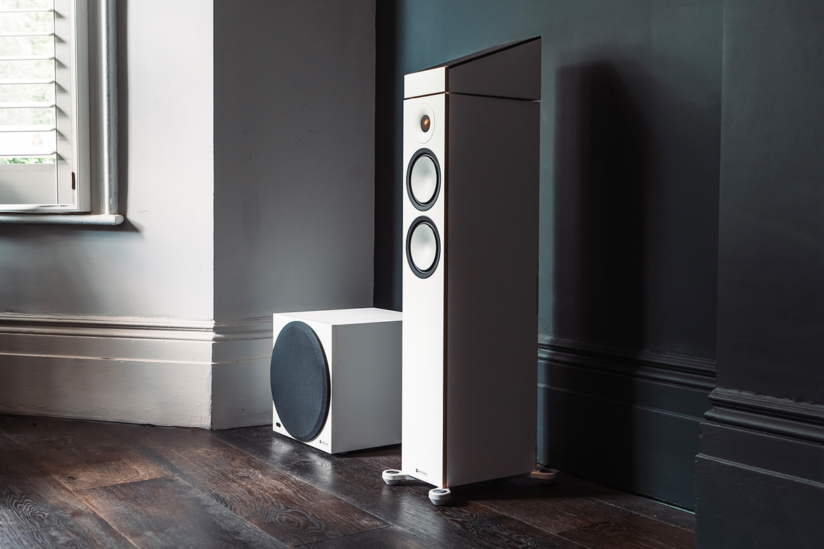 Monitor Audio Bronze 300 7G Walnut - kolumny podłogowe