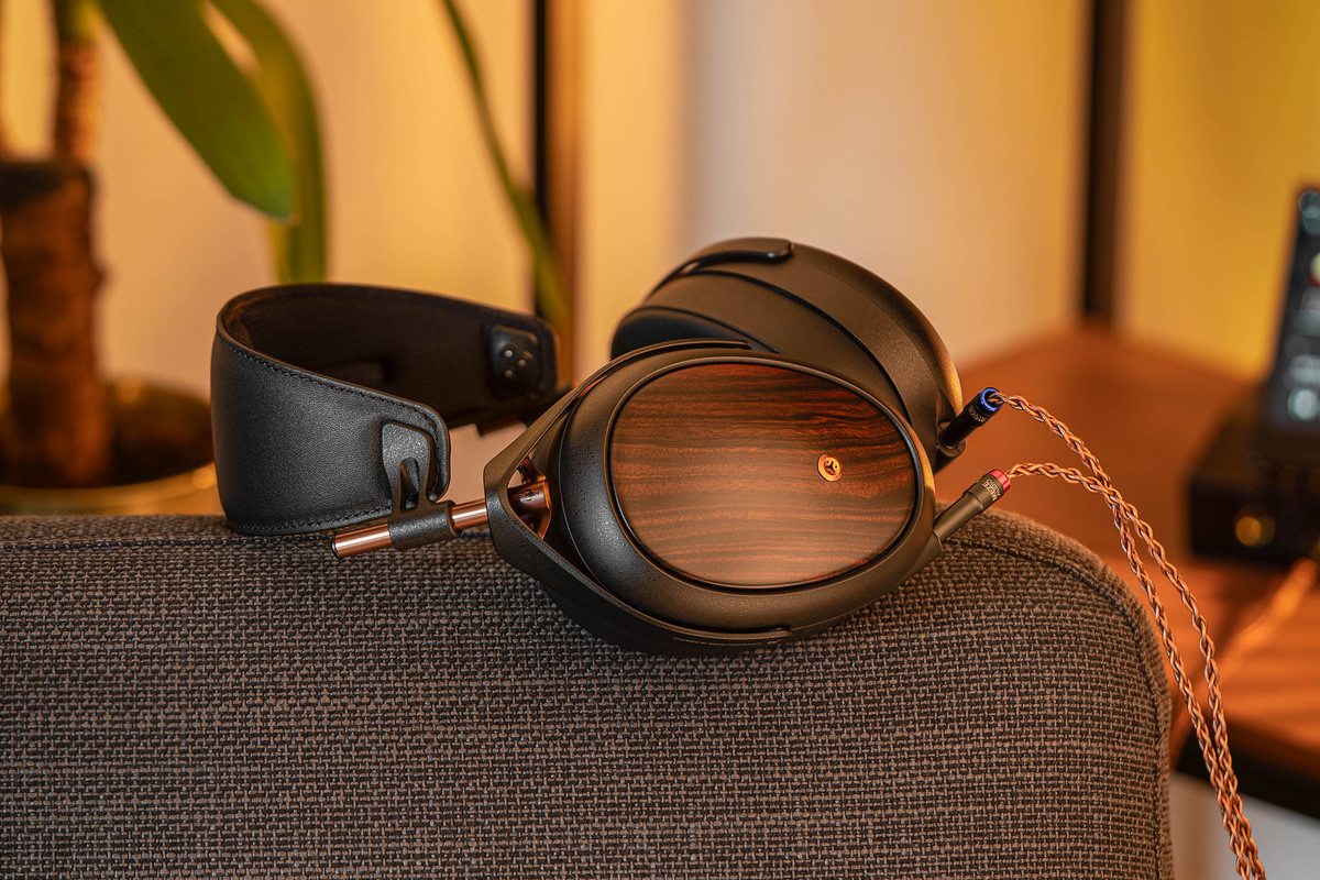 Meze LIRIC 2 - audiofilskie słuchawki przewodowe