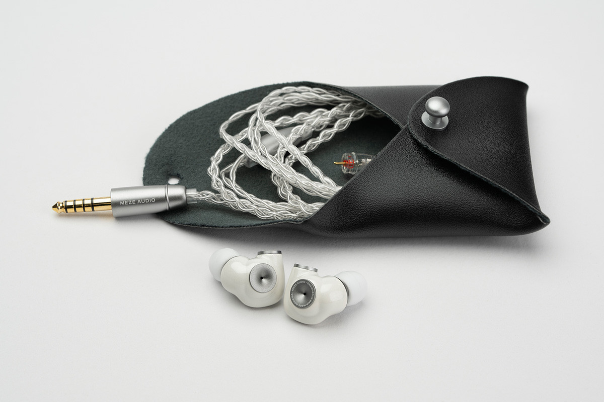 Meze ALBA - słuchawki dokanałowe