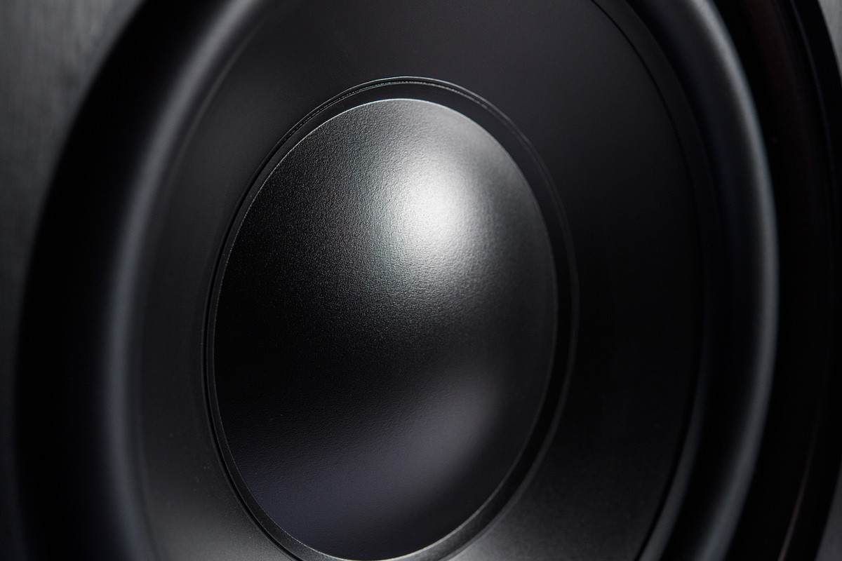 Velodyne Acoustics Deep Blue 15 Black - subwoofer aktywny