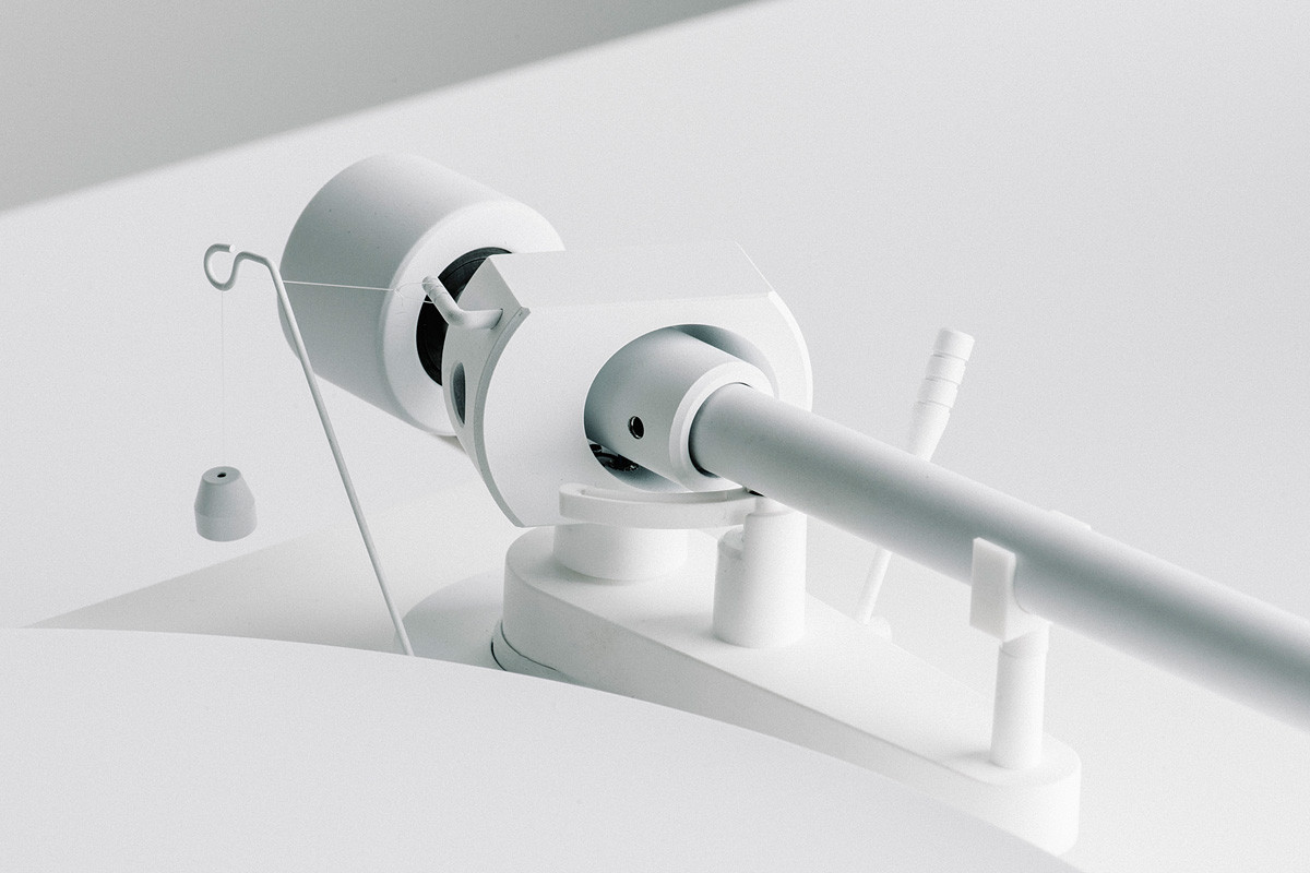 Pro-Ject Debut PRO White Edition - gramofon analogowy