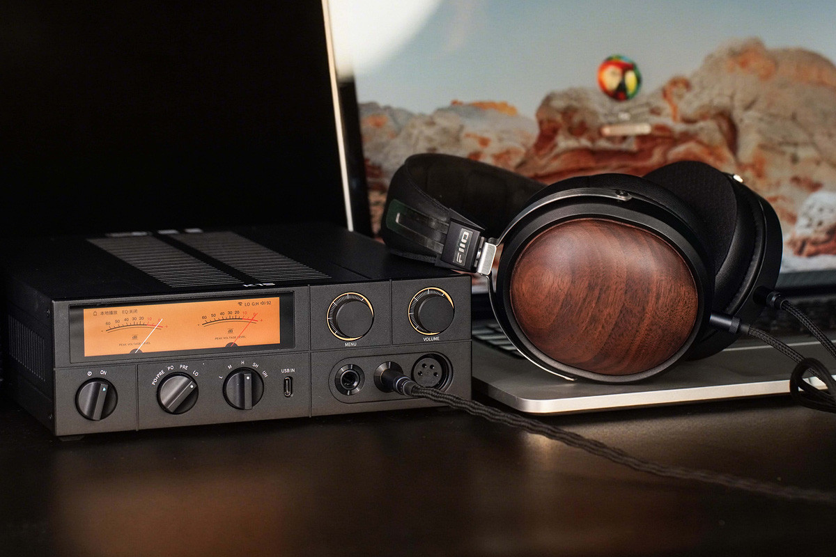 FiiO K15 Black - wzmacniacz słuchawkowy z przetwornikiem DAC USB