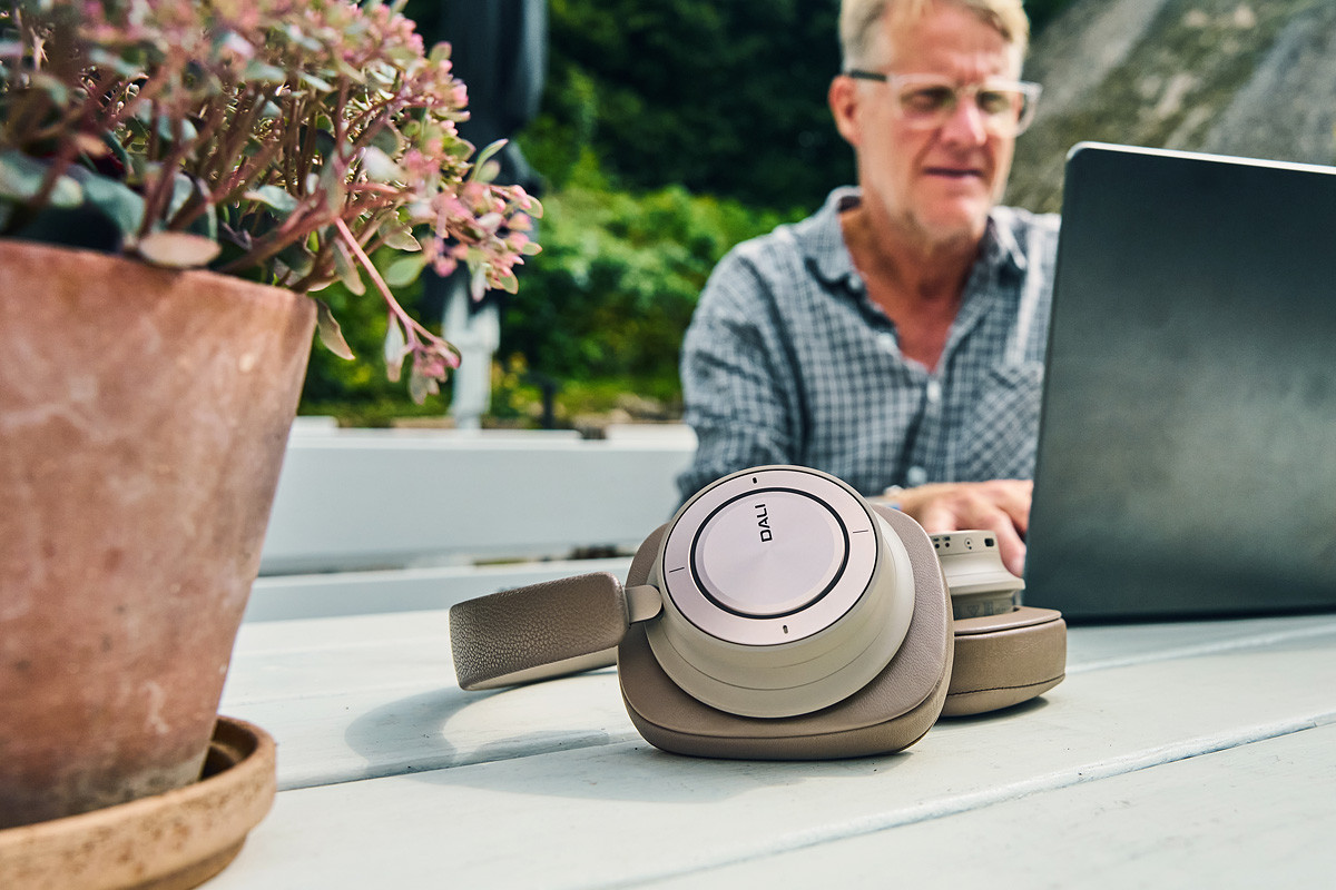 Dali IO-12 Mocha Grey - słuchawki bezprzewodowe Bluetooth