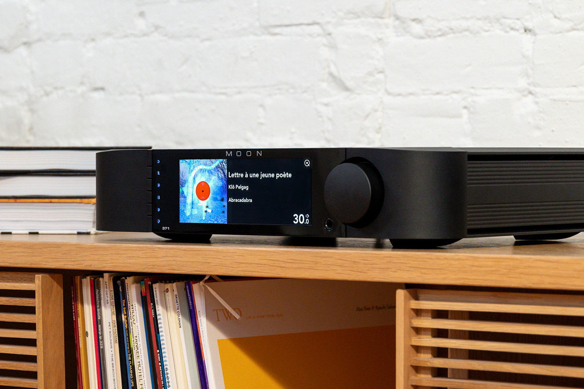 Moon Compass 371 2-tone - system audio typu "all-in-one"