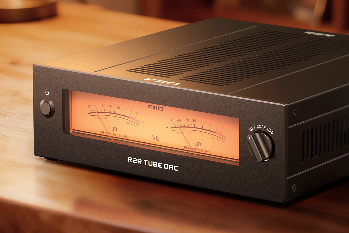 FiiO WARMER R2R Black - przetwornik cyfrowo-analogowy DAC z buforem lampowym