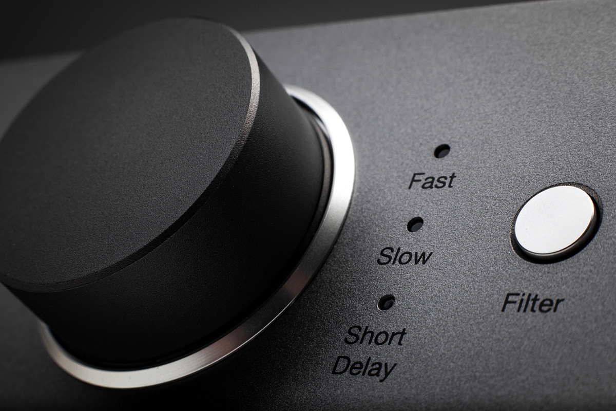 Cambridge Audio DacMagic 200M - przetwornik cyfrowo-analogowy DAC USB ze wzmacniaczem słuchawkowym