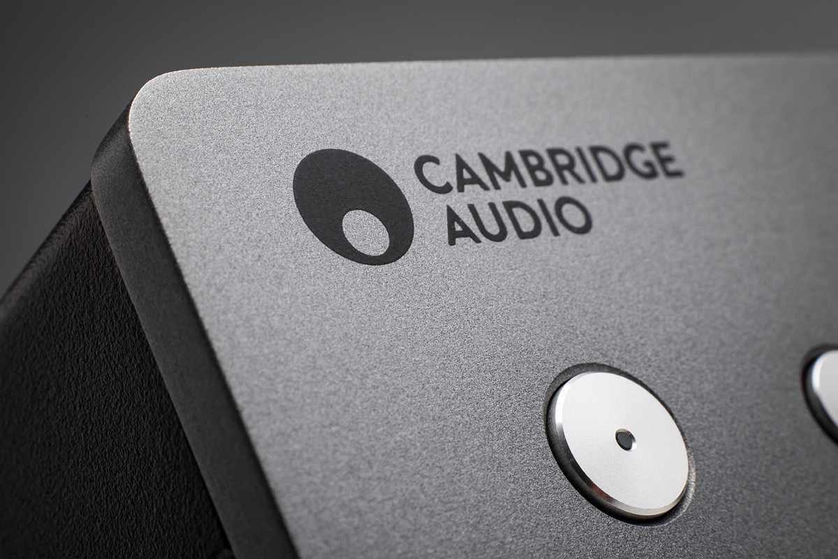 Cambridge Audio DacMagic 200M - przetwornik cyfrowo-analogowy DAC USB ze wzmacniaczem słuchawkowym