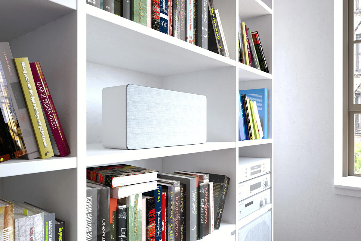 Acoustic Energy AE105 Satin Black - kolumna ścienna