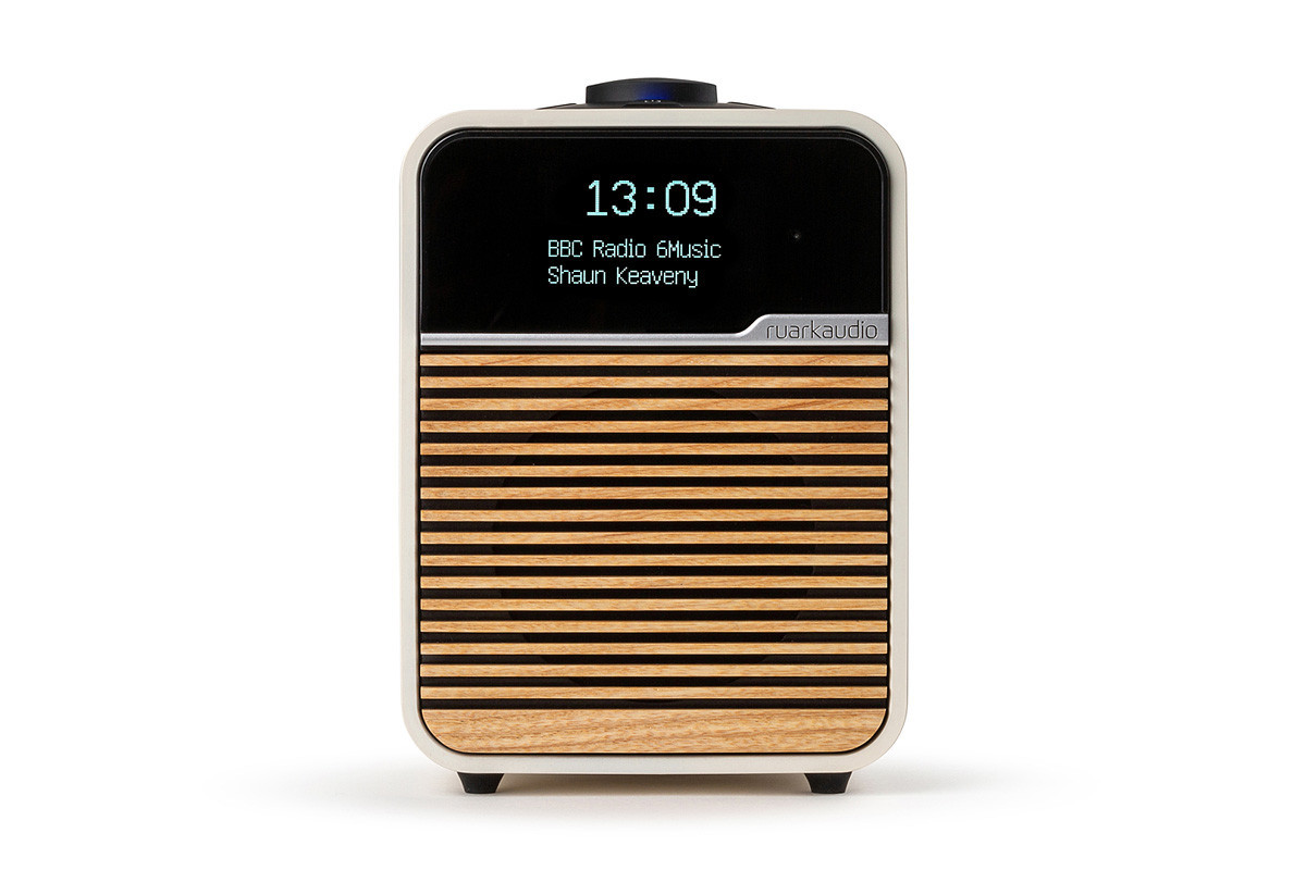 Ruark Audio R1 Mk4 Light Cream - kompaktowe radio FM/DAB+