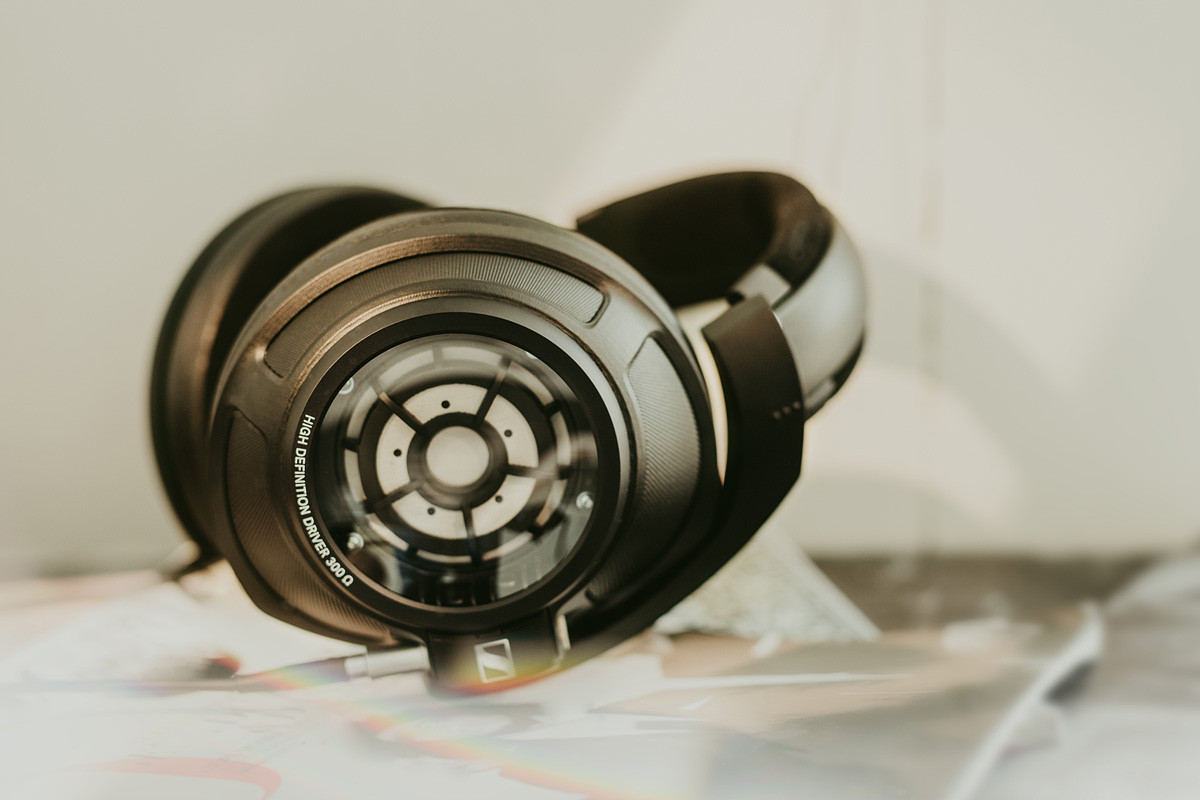 Sennheiser HD 820 - audiofilskie referencyjne słuchawki przewodowe