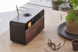 Ruark Audio R2 Mk4 Espresso - system audio typu "all-in-one"