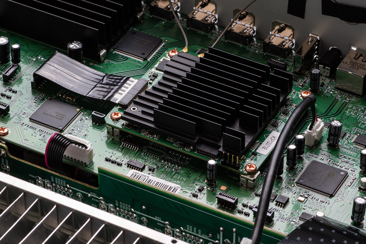 Denon AVR-X1800H DAB - amplituner wielokanałowy