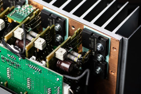 Marantz CINEMA 30 Black - amplituner wielokanałowy