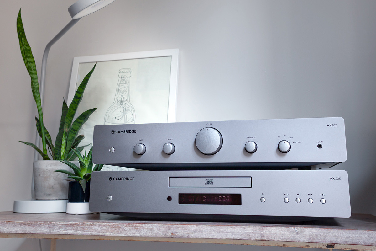 Cambridge Audio AXA25 - wzmacniacz stereo
