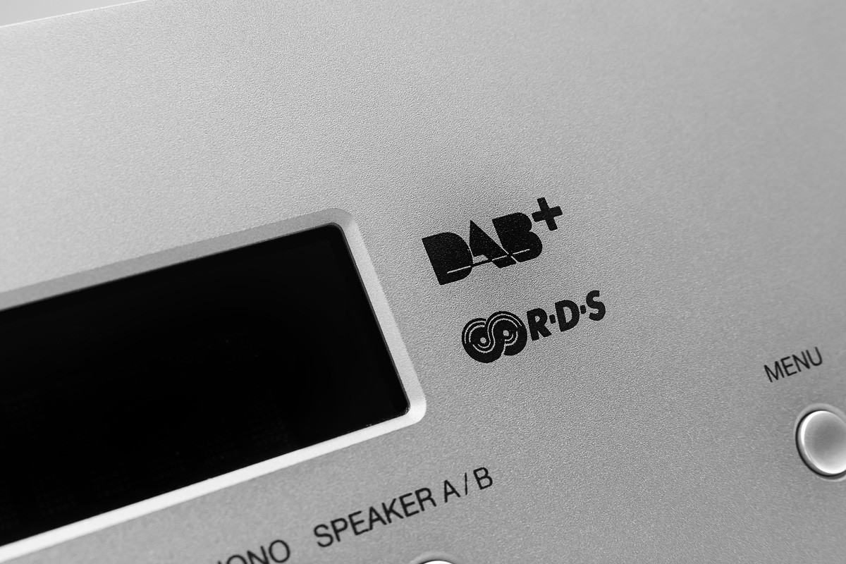 Cambridge Audio AXR100D - amplituner stereo