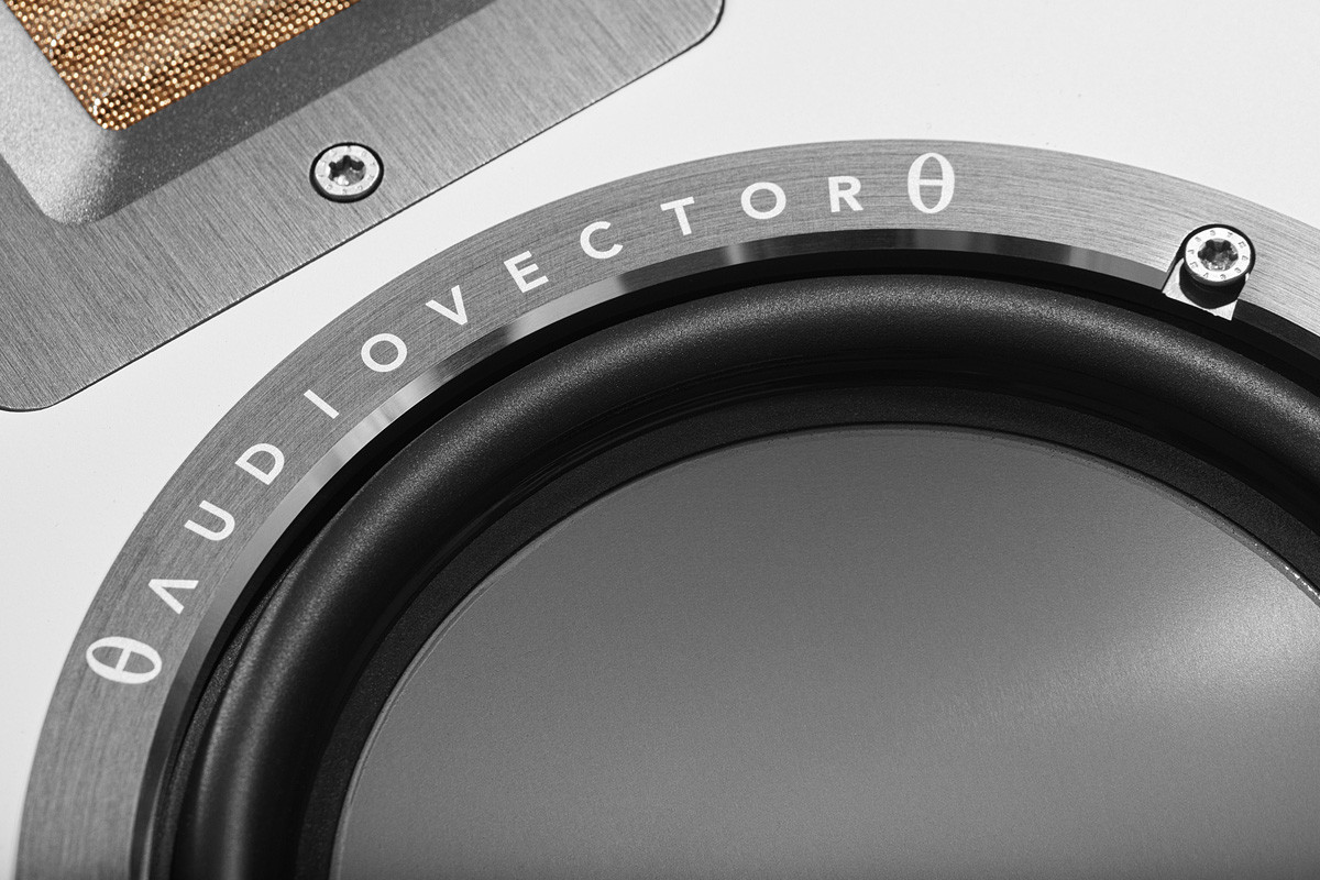 Audiovector QR 5 SE White Silk - kolumny podłogowe
