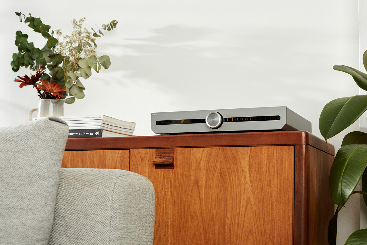 Roksan Attessa Streaming Black - wzmacniacz stereo