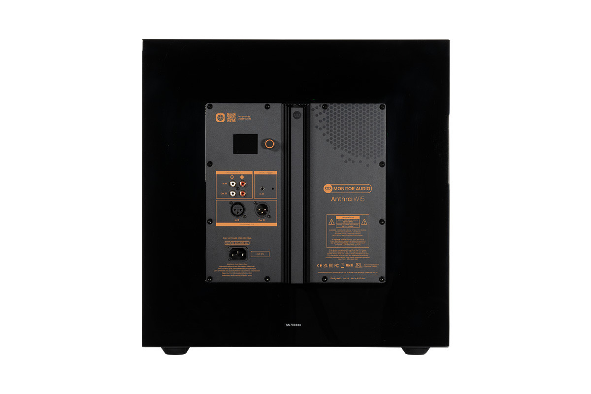 Monitor Audio Anthra W15 High Gloss Black - subwoofer aktywny