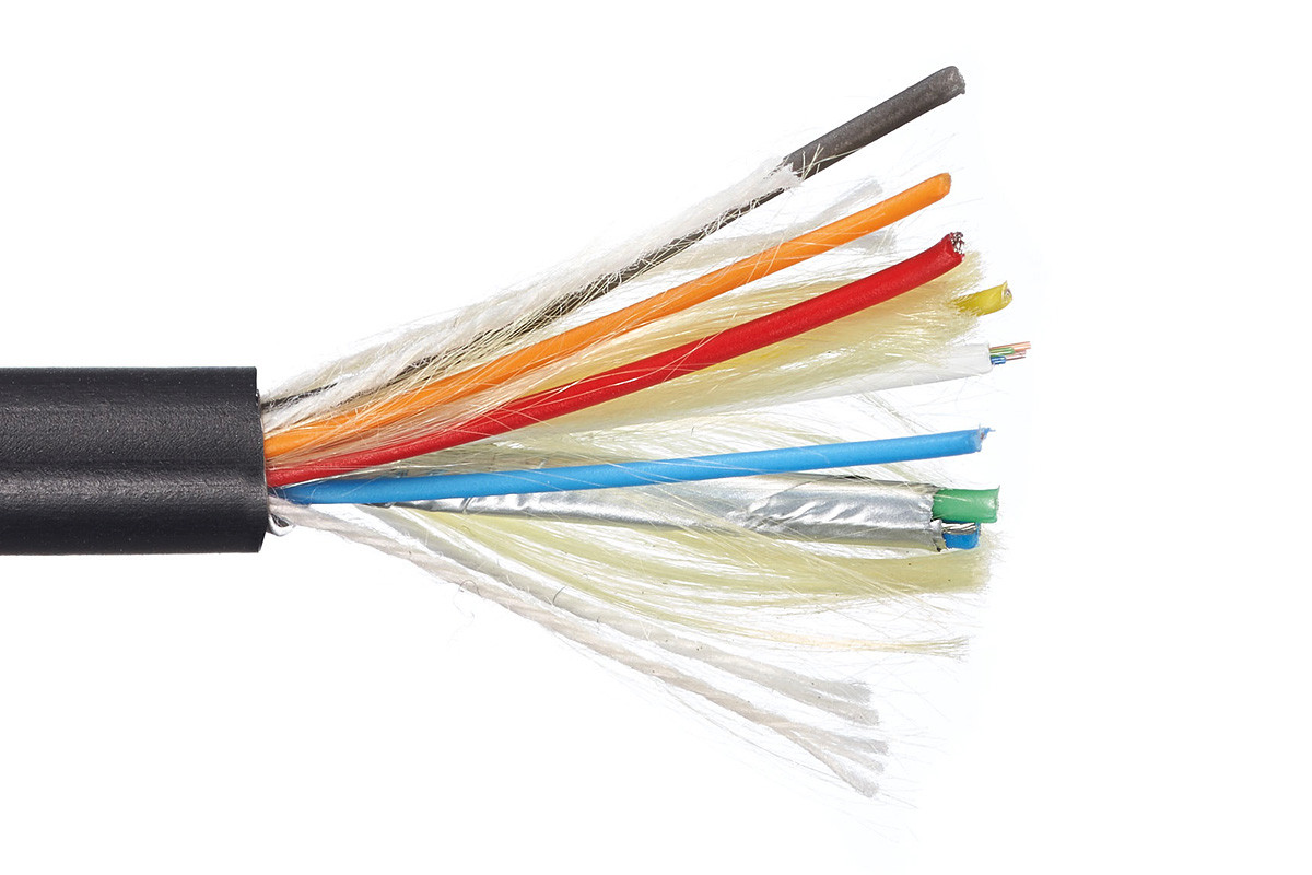 Inakustik HDMI 2.1/8K Optical Fiber Cable - optyczny przewód HDMI/HDMI o długości 8 m