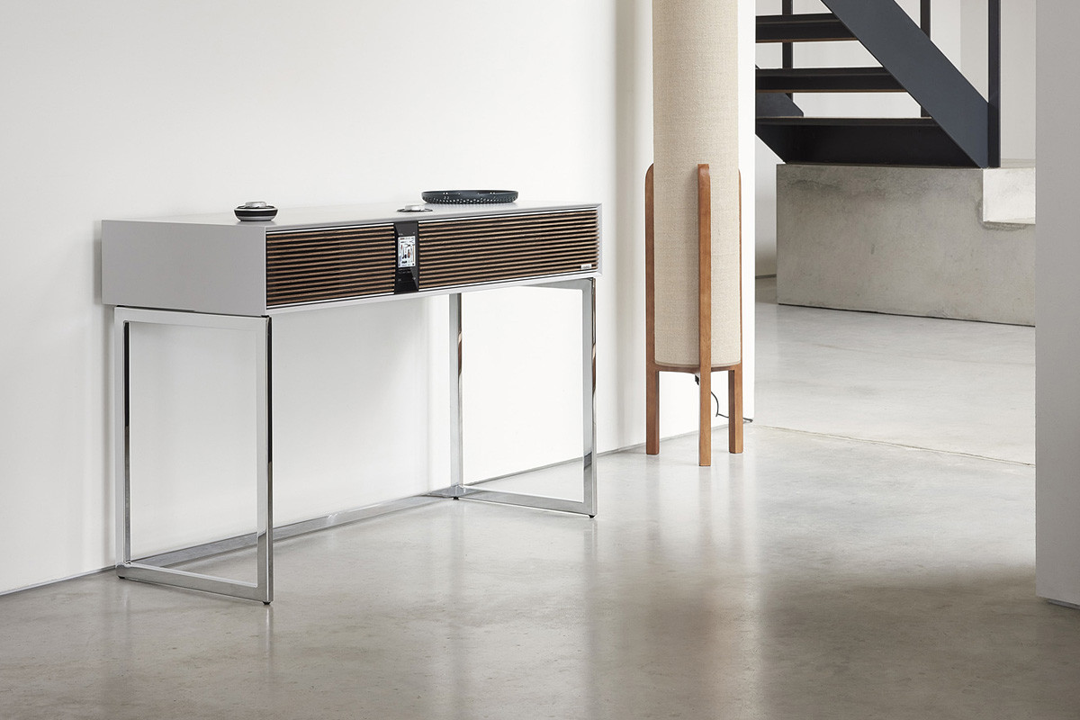 Ruark Audio R810 Walnut - system audio typu "all-in-one"