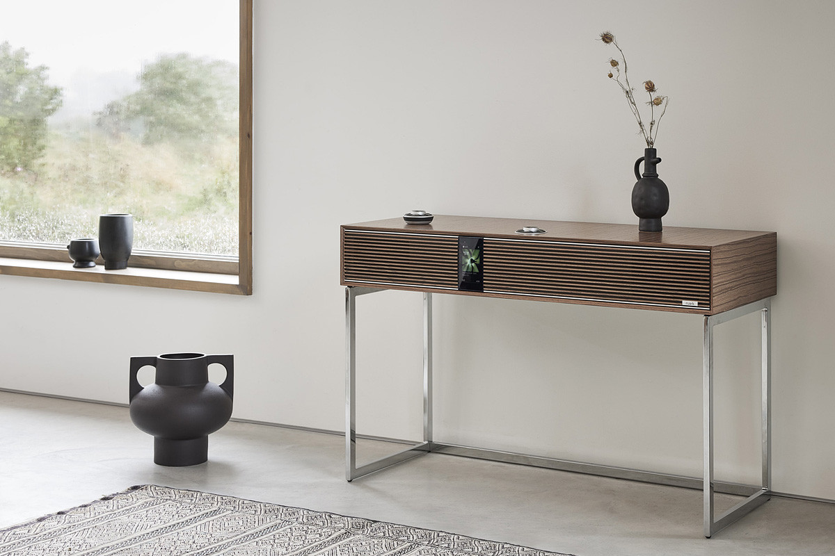 Ruark Audio R810 Walnut - system audio typu "all-in-one"