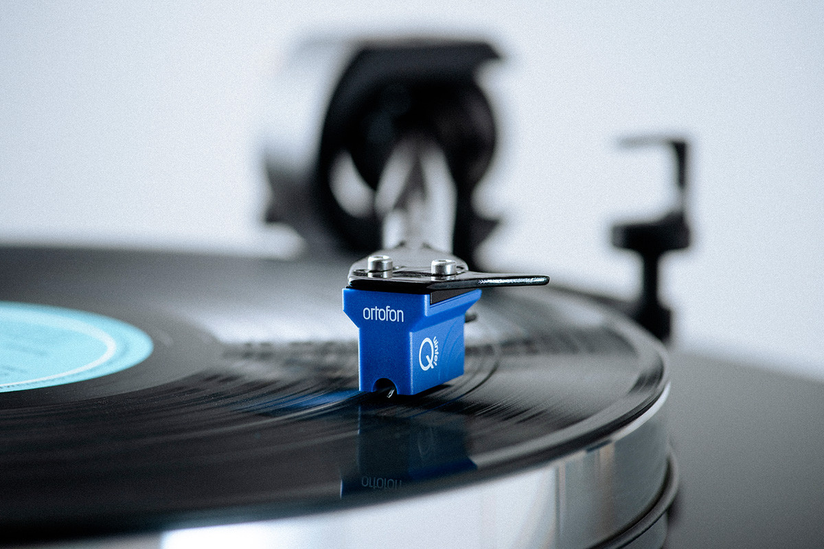 Pro-Ject X8 Evolution Walnut - gramofon analogowy